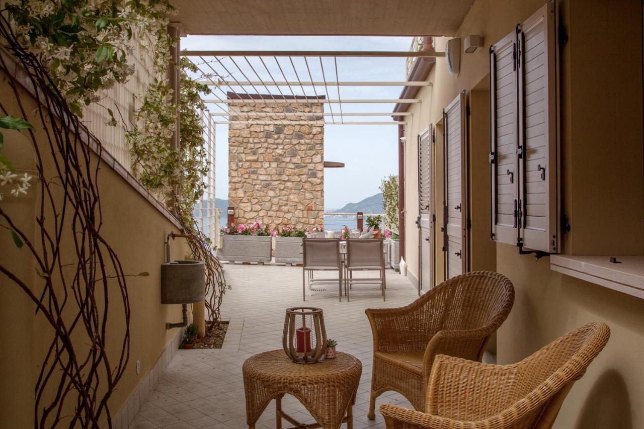Il Tinetto, Terre Marine Apartment Lerici Exterior foto
